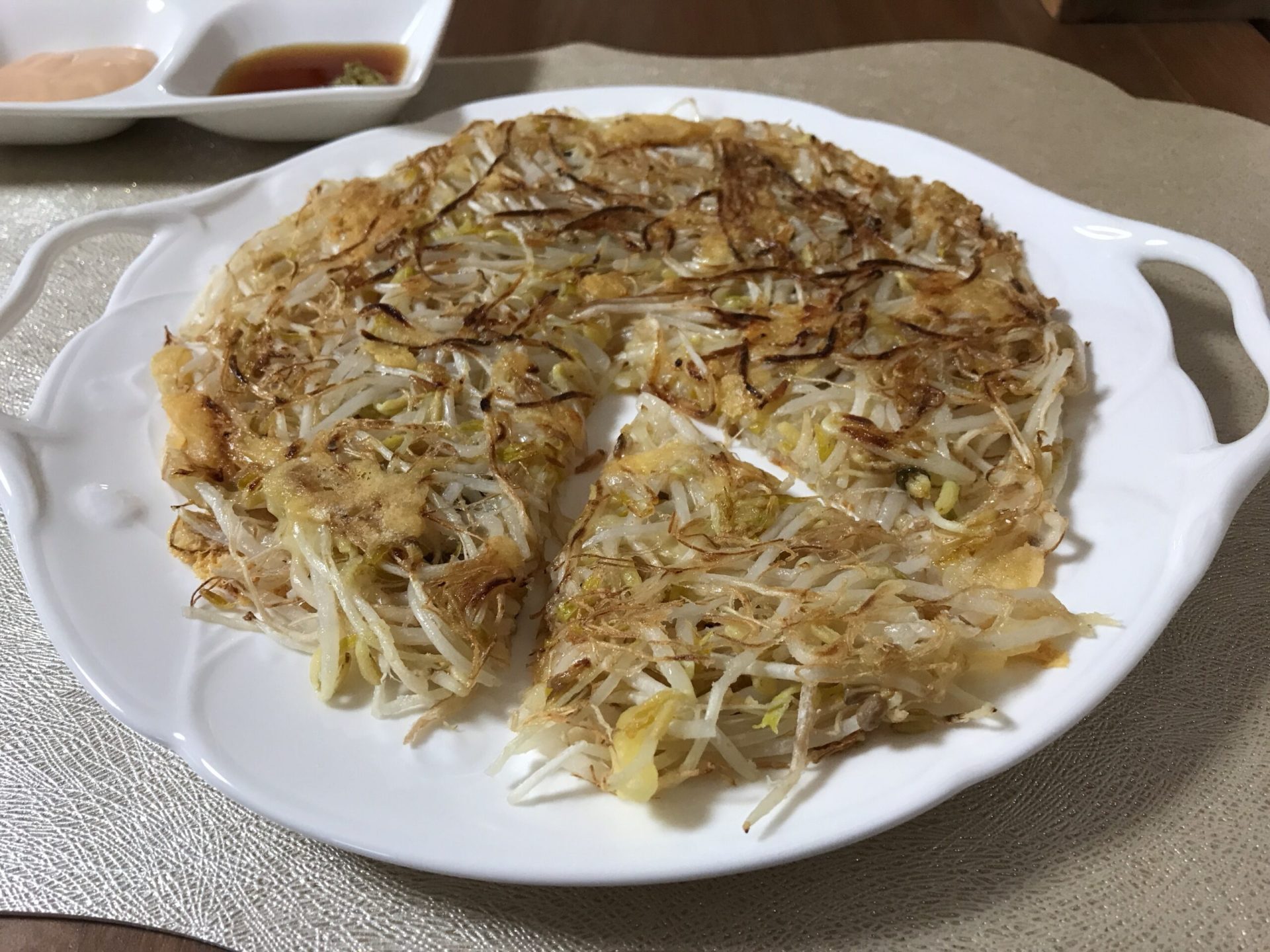 深谷もやしとチーズのパリッと焼き | 深谷アウトレット周辺の観光スポット情報|VEGETABLE THEME PARK FUKAYA|深谷市